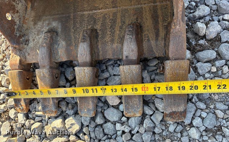 image for item DU1422 2011 Caterpillar 304D CR mini excavator