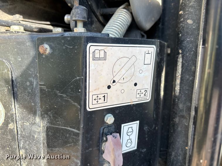 image for item DU1422 2011 Caterpillar 304D CR mini excavator