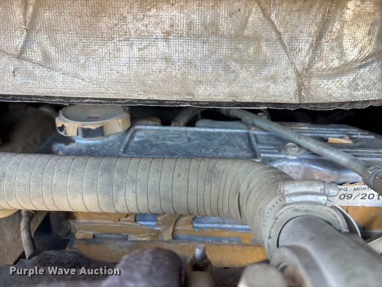 image for item DU1422 2011 Caterpillar 304D CR mini excavator