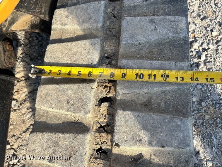 image for item DU1422 2011 Caterpillar 304D CR mini excavator