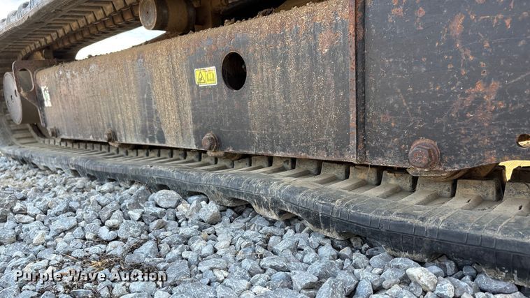 image for item DU1422 2011 Caterpillar 304D CR mini excavator