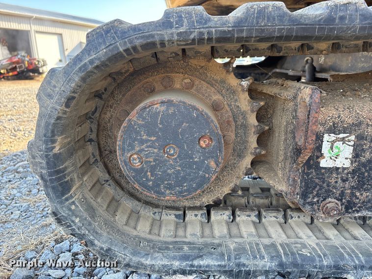 image for item DU1422 2011 Caterpillar 304D CR mini excavator