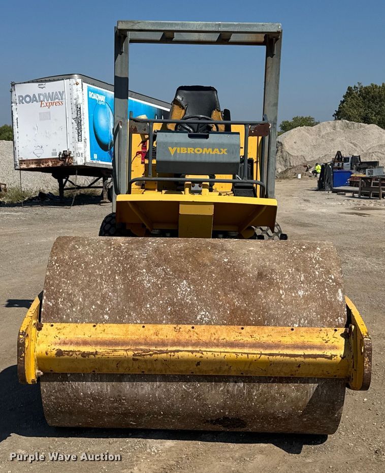image for item DU3501 2006 Vibromax VM66D single drum vibratory roller