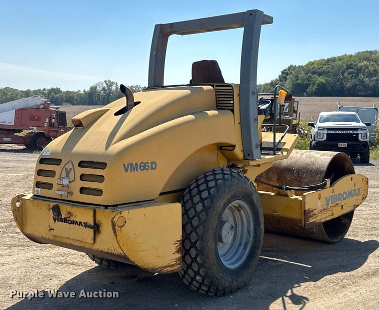 image for item DU3501 2006 Vibromax VM66D single drum vibratory roller