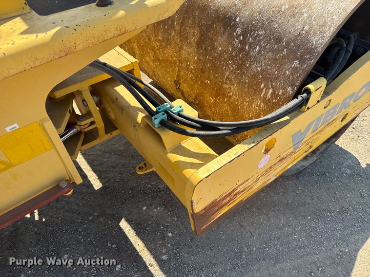 image for item DU3501 2006 Vibromax VM66D single drum vibratory roller