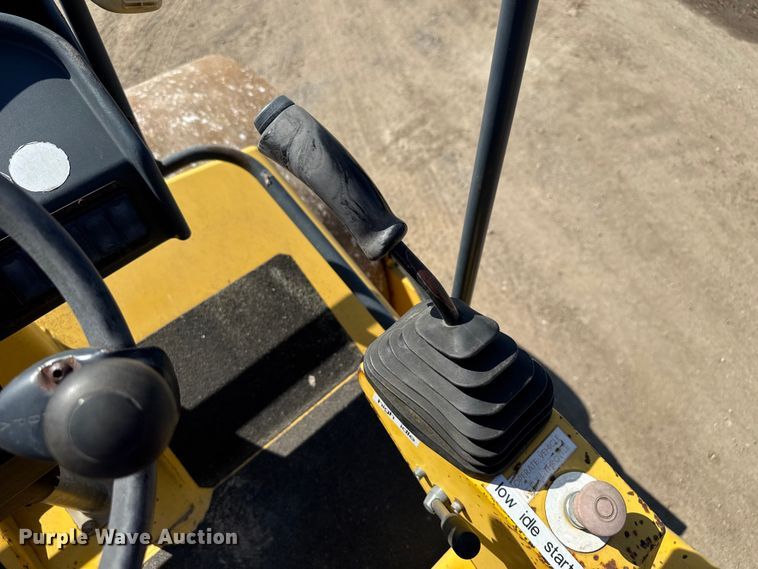 image for item DU3501 2006 Vibromax VM66D single drum vibratory roller