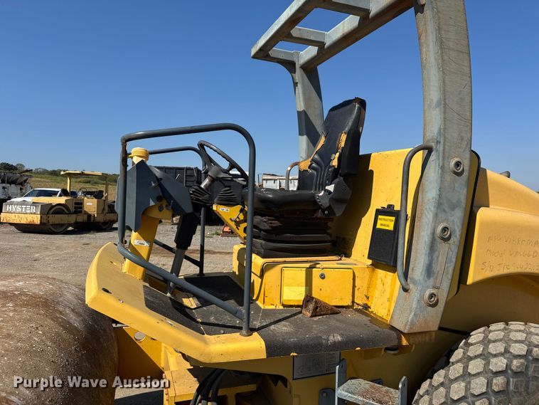 image for item DU3501 2006 Vibromax VM66D single drum vibratory roller