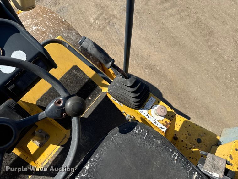 image for item DU3501 2006 Vibromax VM66D single drum vibratory roller