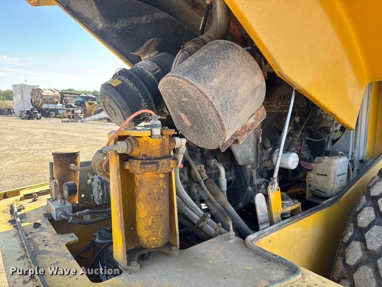 image for item DU3501 2006 Vibromax VM66D single drum vibratory roller