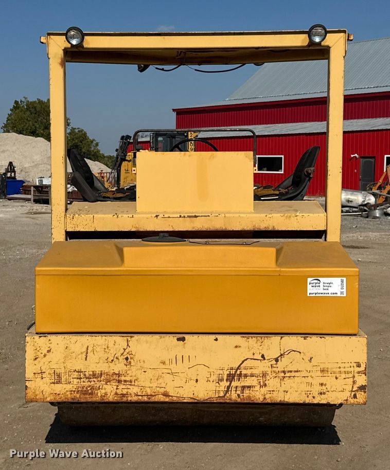 image for item DU3502 Hyster C-766-A double drum vibratory roller