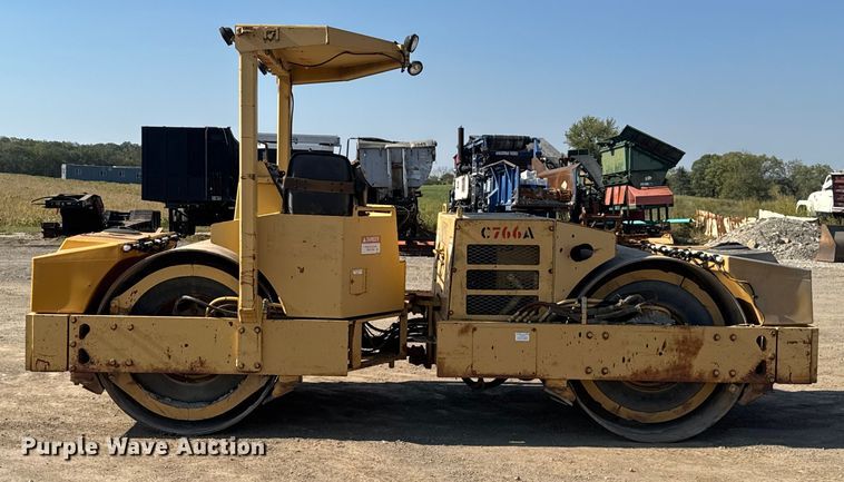 image for item DU3502 Hyster C-766-A double drum vibratory roller