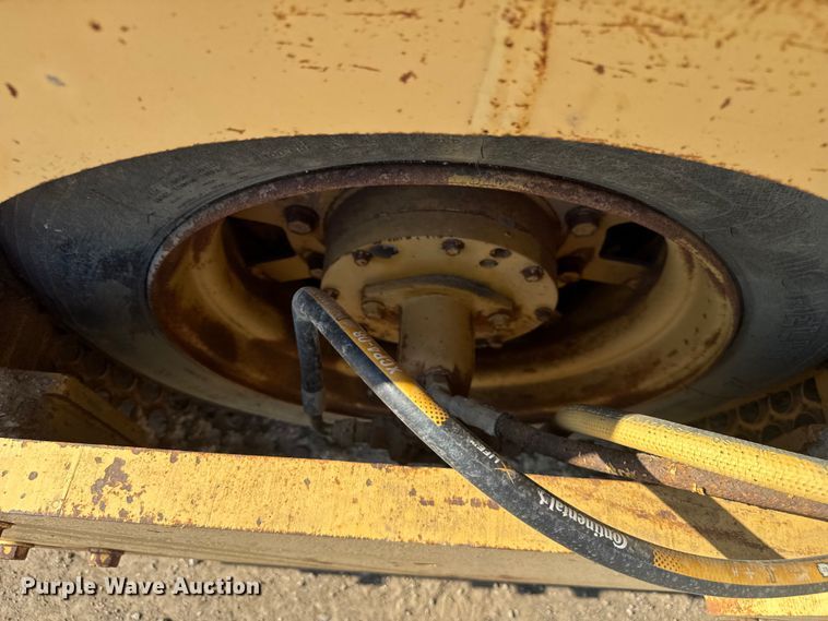 image for item DU3502 Hyster C-766-A double drum vibratory roller