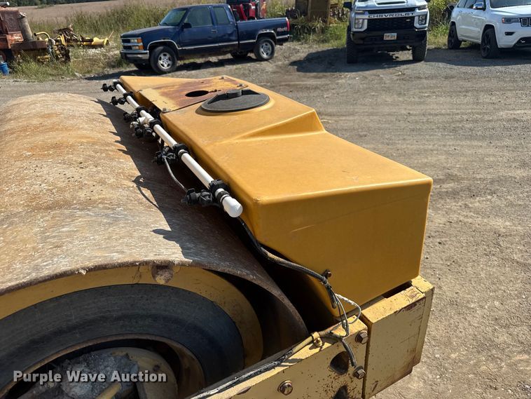 image for item DU3502 Hyster C-766-A double drum vibratory roller