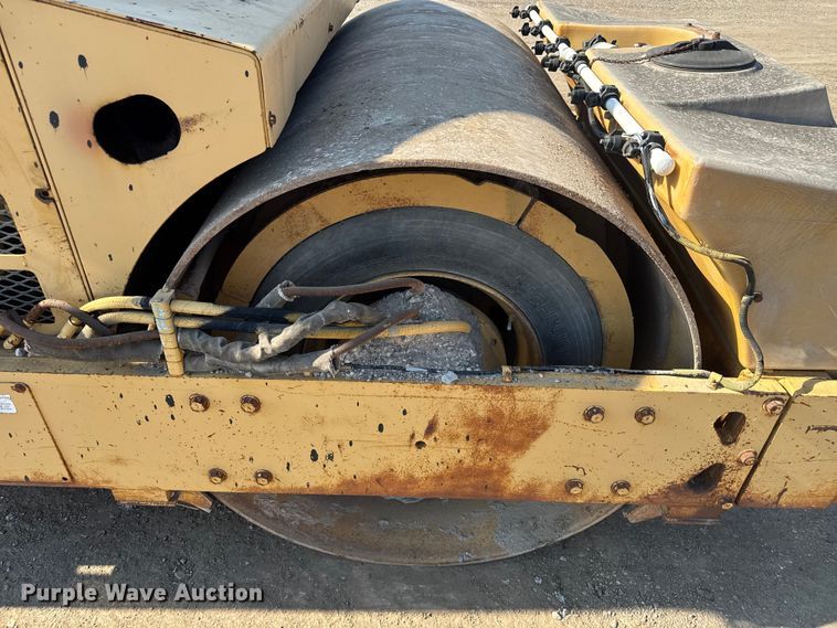 image for item DU3502 Hyster C-766-A double drum vibratory roller