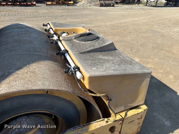 image for item DU3502 Hyster C-766-A double drum vibratory roller