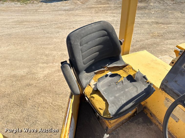 image for item DU3502 Hyster C-766-A double drum vibratory roller