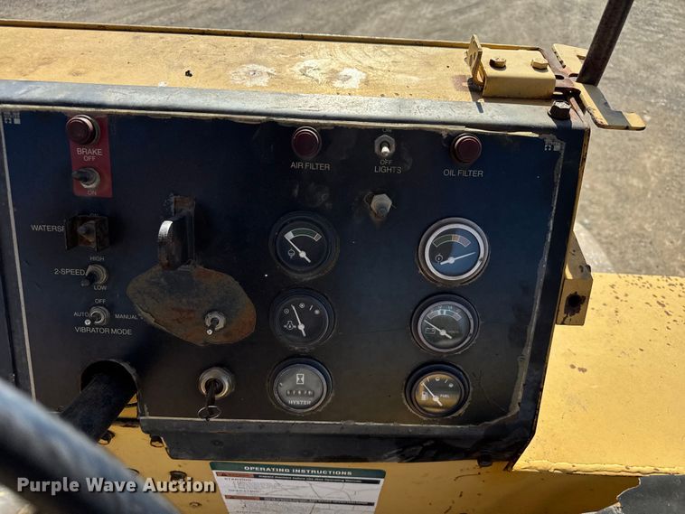 image for item DU3502 Hyster C-766-A double drum vibratory roller