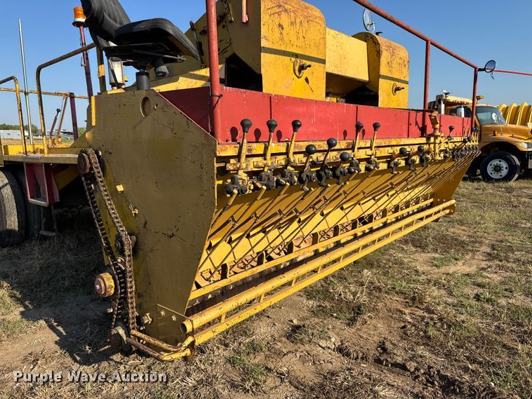 image for item DU3506 Etnyre chip spreader