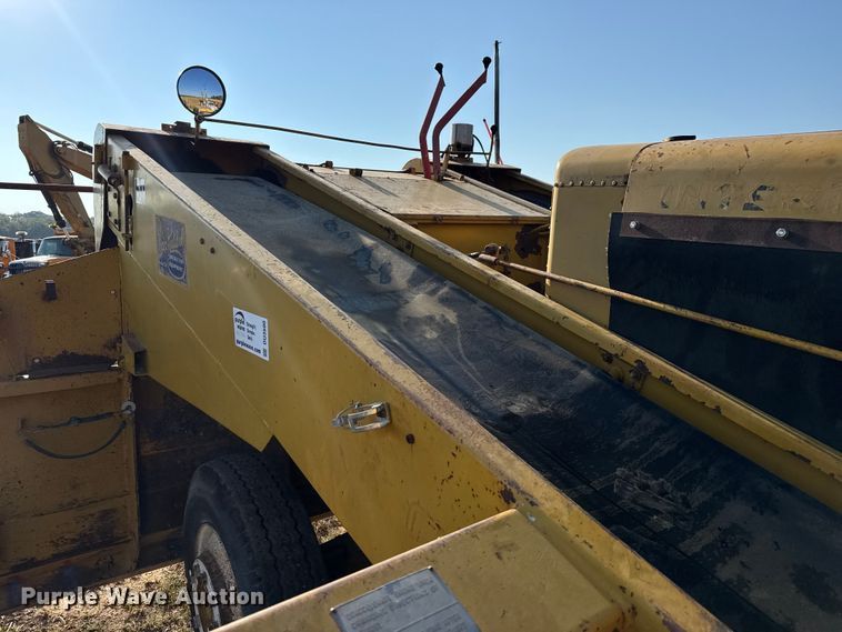 image for item DU3506 Etnyre chip spreader