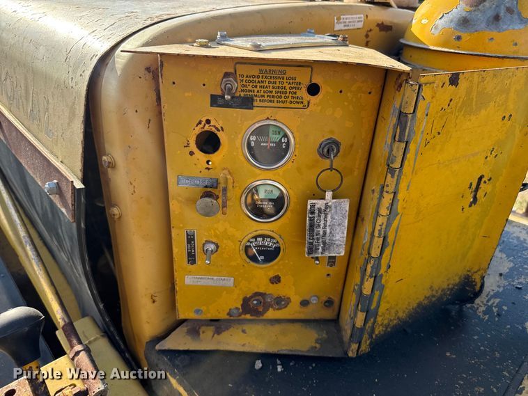 image for item DU3506 Etnyre chip spreader