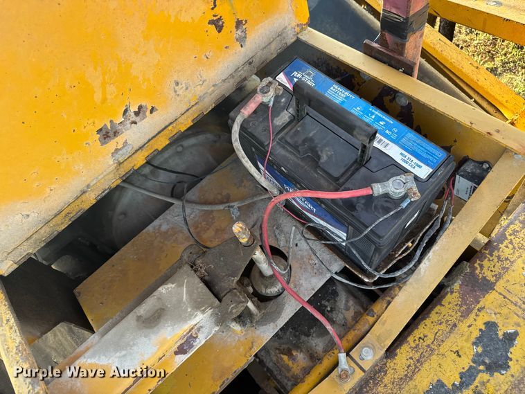 image for item DU3506 Etnyre chip spreader