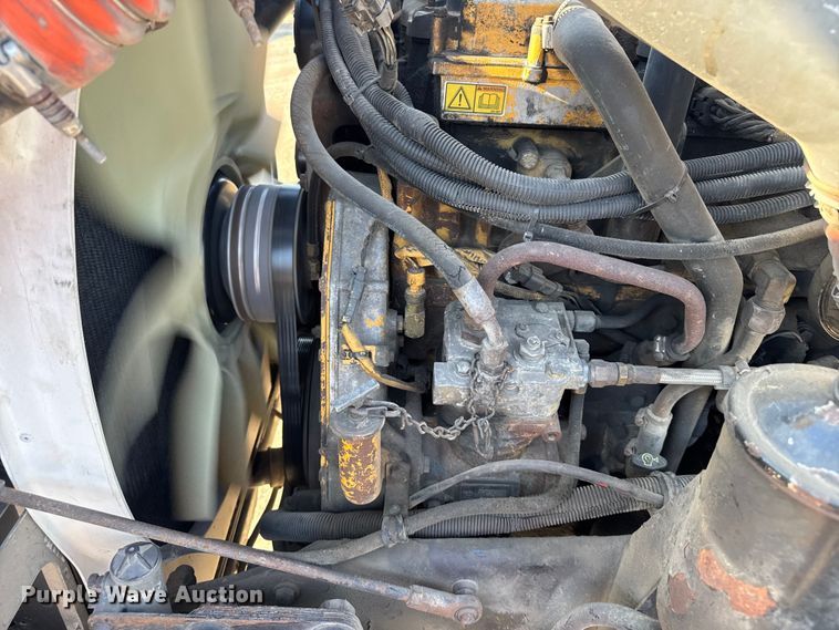 image for item DU3509 2004 Kenworth T800 dump truck