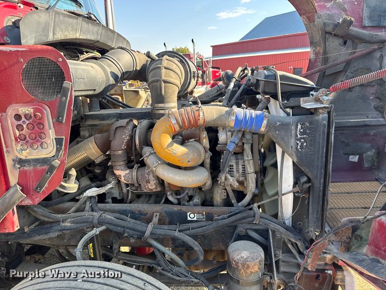 image for item DU3509 2004 Kenworth T800 dump truck