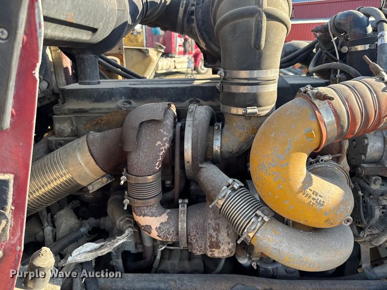 image for item DU3509 2004 Kenworth T800 dump truck