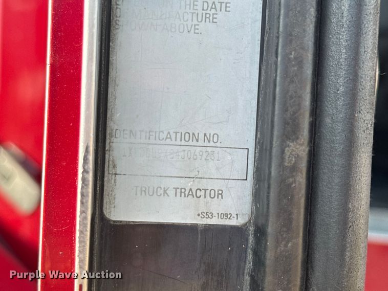 image for item DU3509 2004 Kenworth T800 dump truck