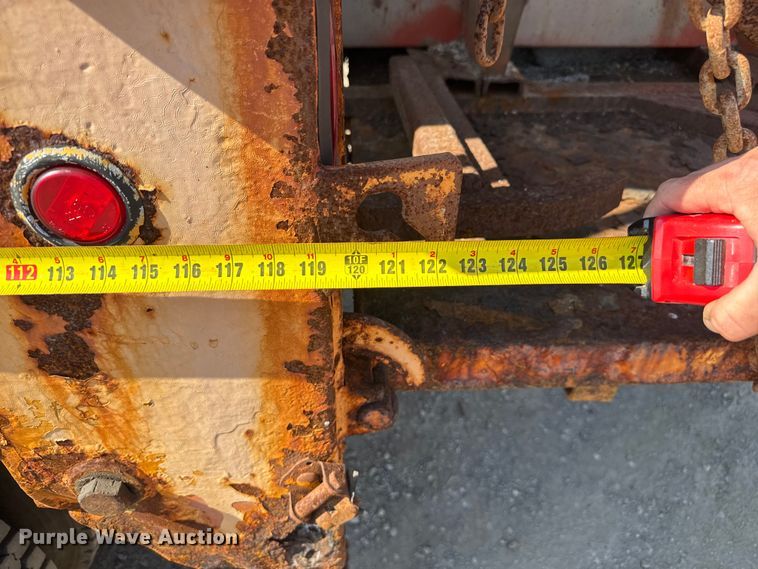 image for item DU3512 2005 International 7400 dump truck