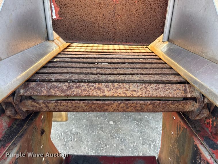 image for item DU3512 2005 International 7400 dump truck