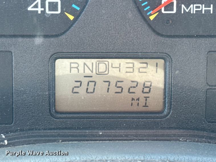 image for item DU3512 2005 International 7400 dump truck