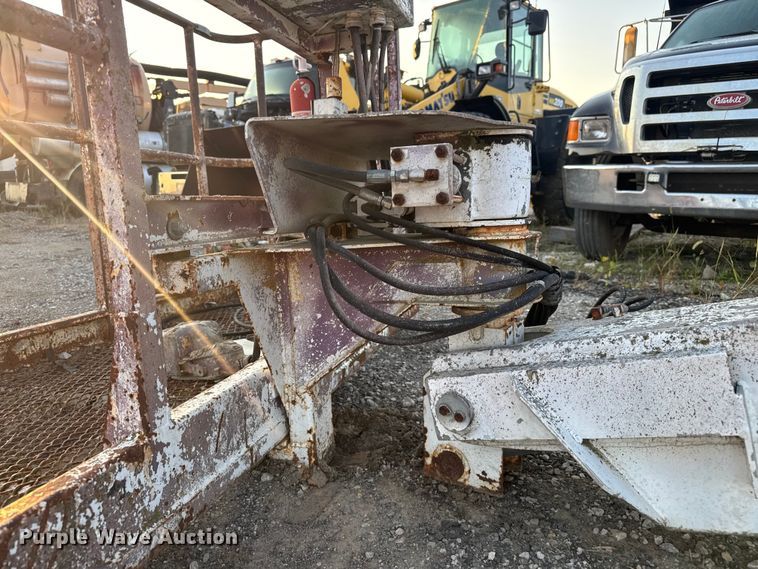 image for item DU3515 Ahern Snorkelift A60R boom lift