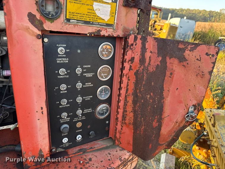 image for item DU3515 Ahern Snorkelift A60R boom lift