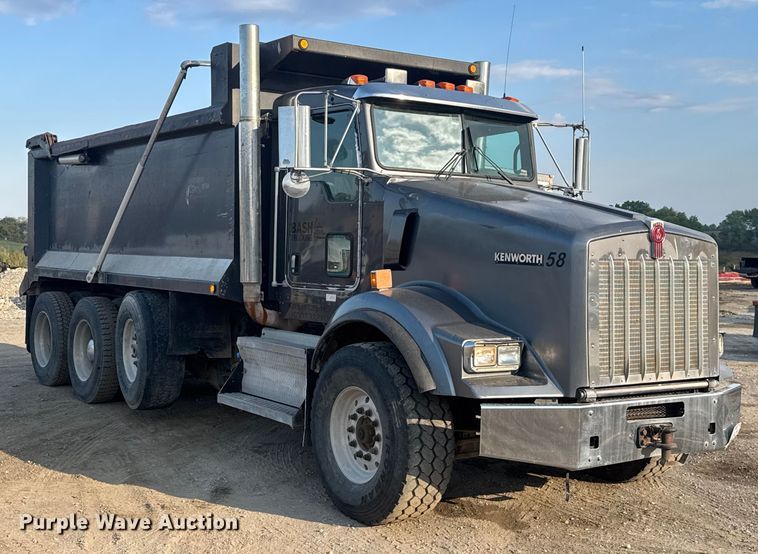 image for item DU3516 2008 Kenworth T800 dump truck
