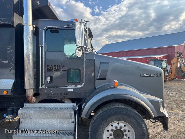 image for item DU3516 2008 Kenworth T800 dump truck