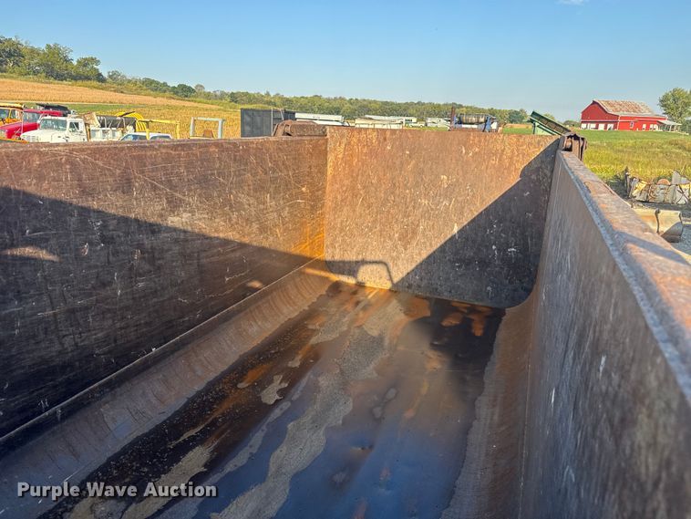 image for item DU3516 2008 Kenworth T800 dump truck