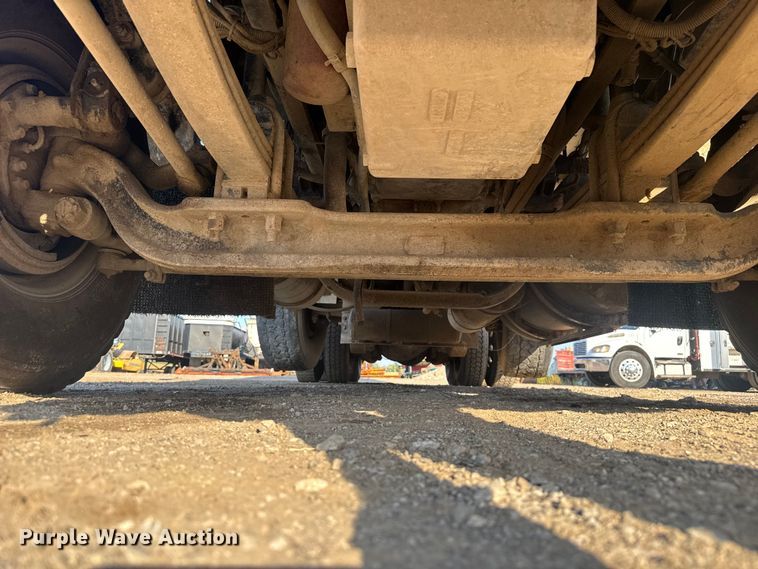 image for item DU3516 2008 Kenworth T800 dump truck