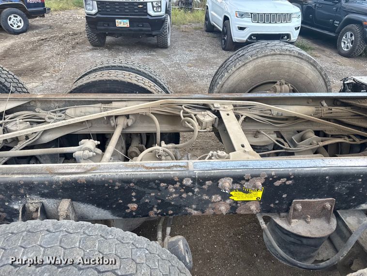 image for item DU3516 2008 Kenworth T800 dump truck