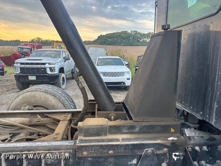 image for item DU3516 2008 Kenworth T800 dump truck