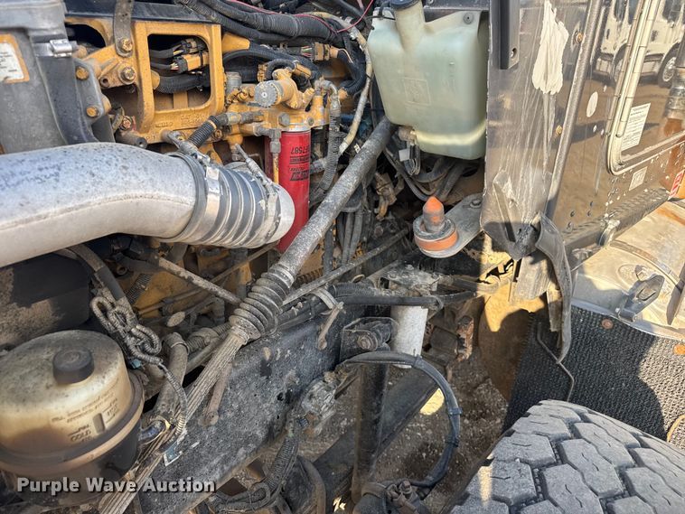 image for item DU3516 2008 Kenworth T800 dump truck