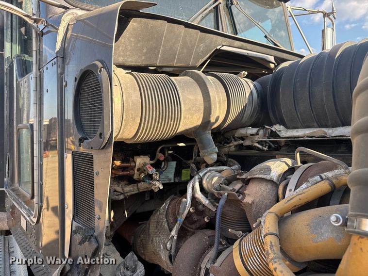 image for item DU3516 2008 Kenworth T800 dump truck