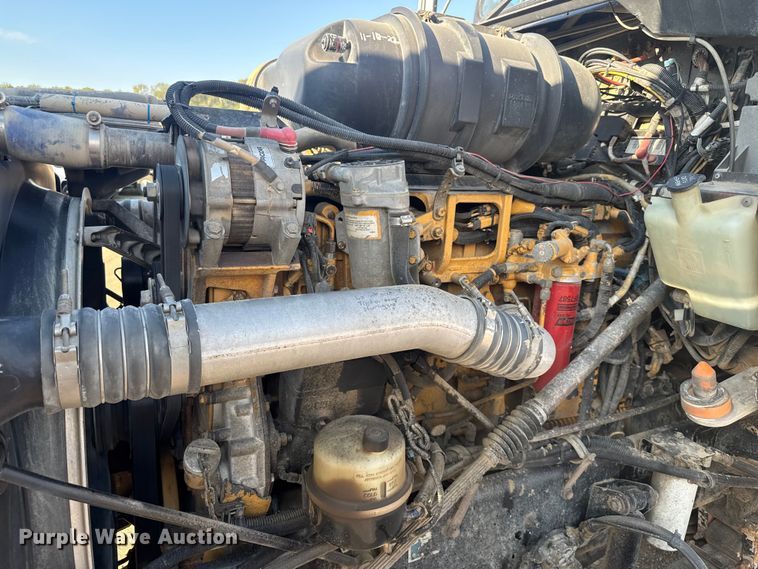 image for item DU3516 2008 Kenworth T800 dump truck