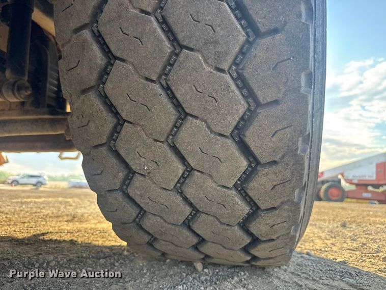 image for item DU3516 2008 Kenworth T800 dump truck