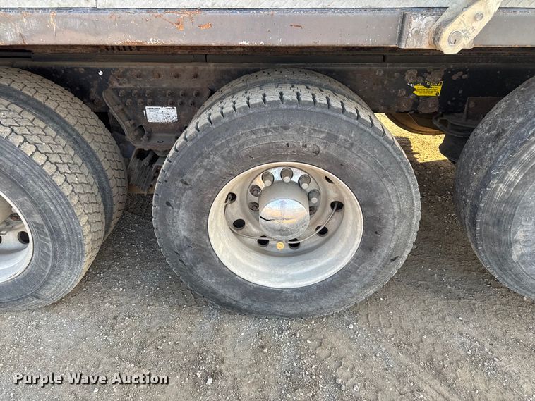 image for item DU3516 2008 Kenworth T800 dump truck