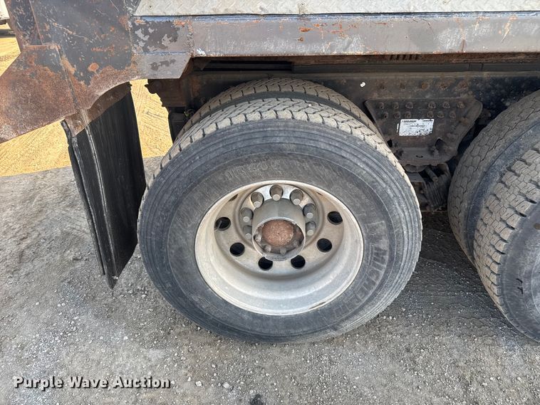 image for item DU3516 2008 Kenworth T800 dump truck