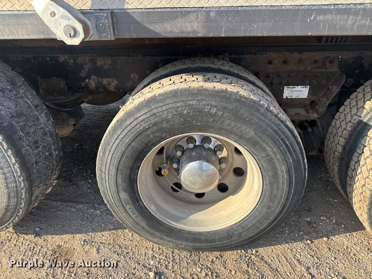 image for item DU3516 2008 Kenworth T800 dump truck