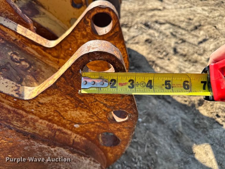 image for item DU3519 (3) backhoe buckets