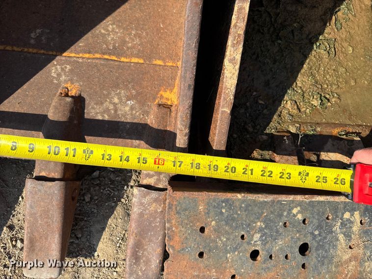 image for item DU3519 (3) backhoe buckets