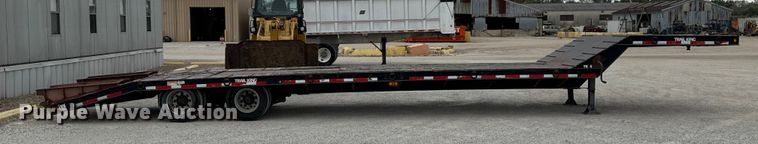 image for item DU3536 2009 Trail King TK50-432 equipment trailer